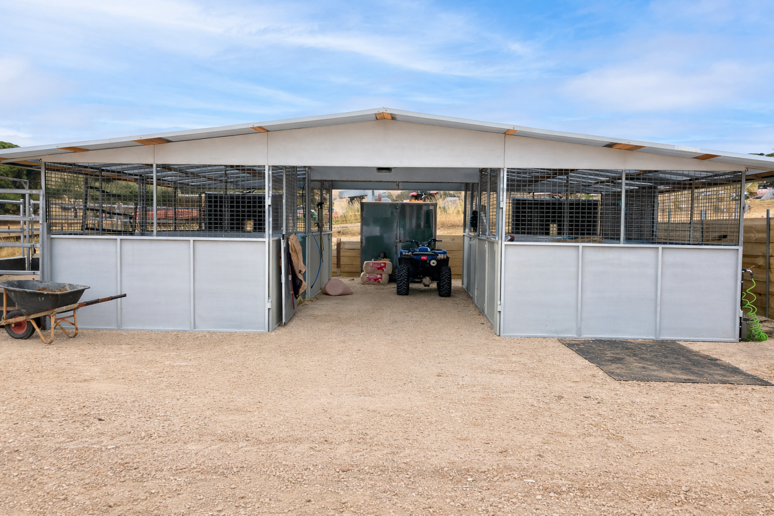 Horse Stables - Saxon Engineering