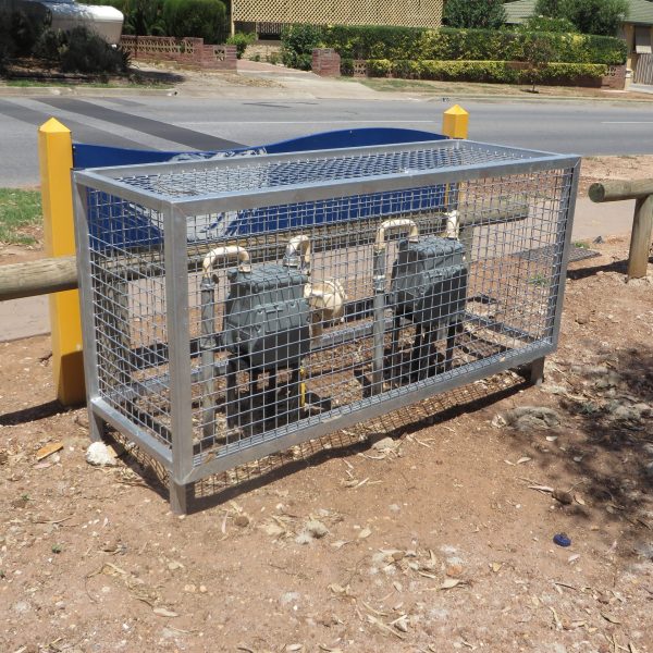 Condenser cage 036